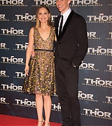 2013-10-23-Thor-The-Dark-World-Paris-Premiere-156.jpg