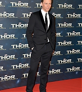 2013-10-23-Thor-The-Dark-World-Paris-Premiere-240.jpg