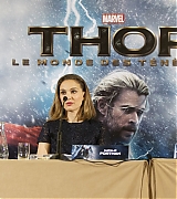 2013-10-24-Thor-The-Dark-World-Paris-Press-Conference-003.jpg
