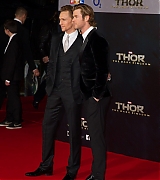 2013-10-27-Thor-The-Dark-World-Germany-Premiere-120.jpg