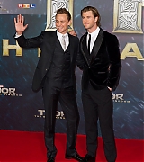 2013-10-27-Thor-The-Dark-World-Germany-Premiere-121.jpg