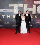 2013-10-27-Thor-The-Dark-World-Germany-Premiere-245.jpg