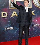 2013-10-27-Thor-The-Dark-World-Germany-Premiere-299.jpg
