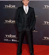 2013-10-27-Thor-The-Dark-World-Germany-Premiere-364.jpg
