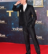 2013-10-27-Thor-The-Dark-World-Germany-Premiere-451.jpg