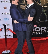 2013-11-04-Thor-The-Dark-World-Los-Angeles-Premiere-031.jpg
