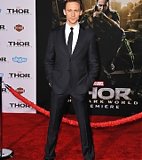 2013-11-04-Thor-The-Dark-World-Los-Angeles-Premiere-131.jpg