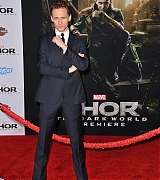 2013-11-04-Thor-The-Dark-World-Los-Angeles-Premiere-211.jpg