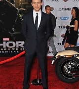 2013-11-04-Thor-The-Dark-World-Los-Angeles-Premiere-250.jpg