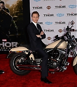 2013-11-04-Thor-The-Dark-World-Los-Angeles-Premiere-264.jpg