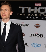2013-11-04-Thor-The-Dark-World-Los-Angeles-Premiere-281.jpg