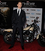2013-11-04-Thor-The-Dark-World-Los-Angeles-Premiere-314.jpg