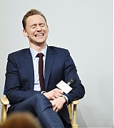 2016-03-28-BAFTA-New-York-Hosts-a-Conversation-with-Tom-Hiddleston-015.jpg
