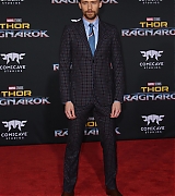 2017-10-10-Thor-Ragnarok-Los-Angeles-Premiere-140.jpg