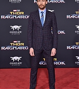 2017-10-10-Thor-Ragnarok-Los-Angeles-Premiere-246.jpg
