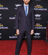 2017-10-10-Thor-Ragnarok-Los-Angeles-Premiere-393.jpg