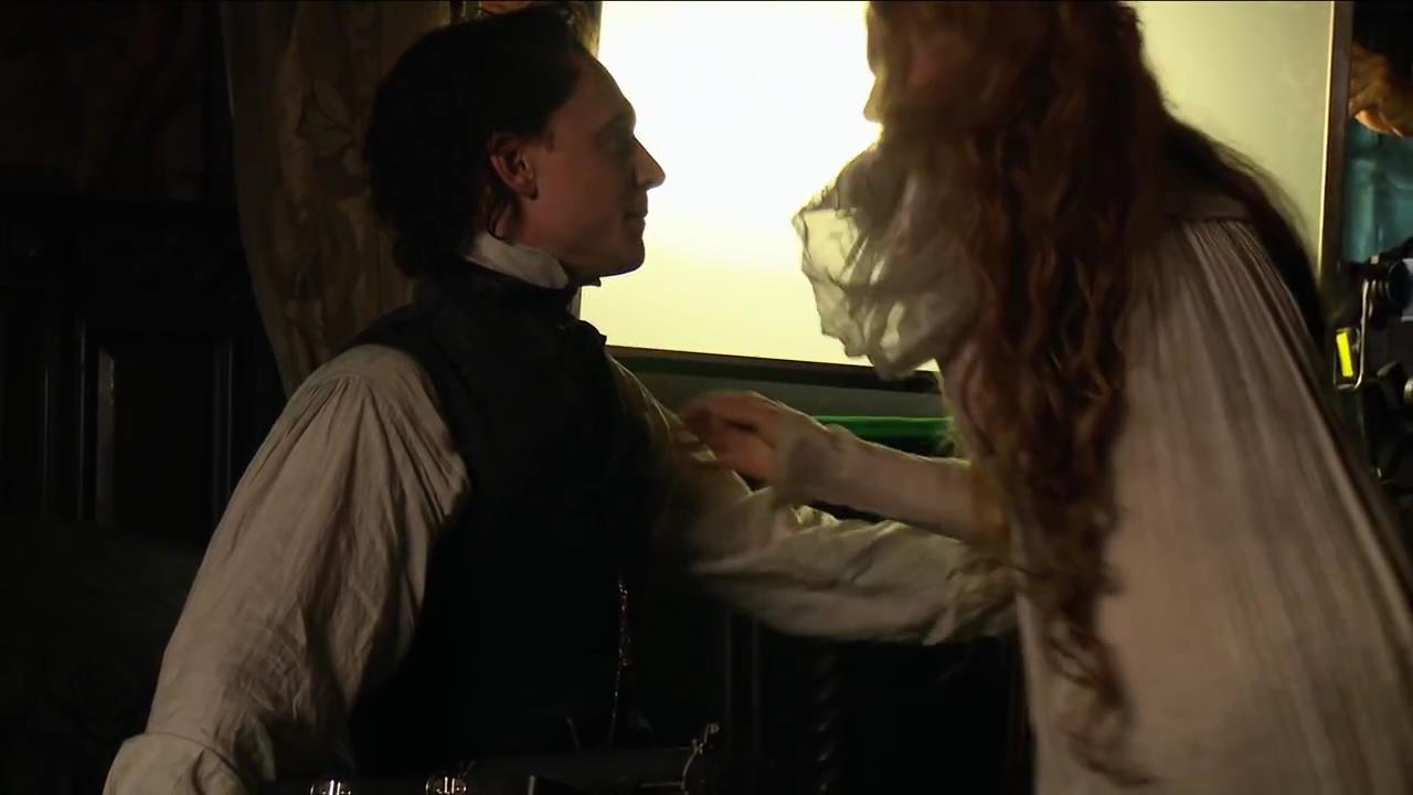 Crimson-Peak-Extras-B-Roll-054.jpg Crimson-Peak-Extras-B-Roll-054.jpg