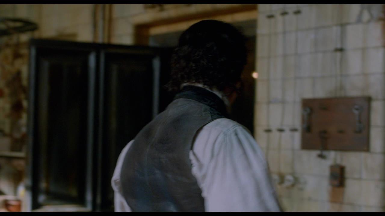 Crimson-Peak-Extras-Deleted-Scenes-026.jpg Crimson-Peak-Extras-Deleted-Scenes-026.jpg