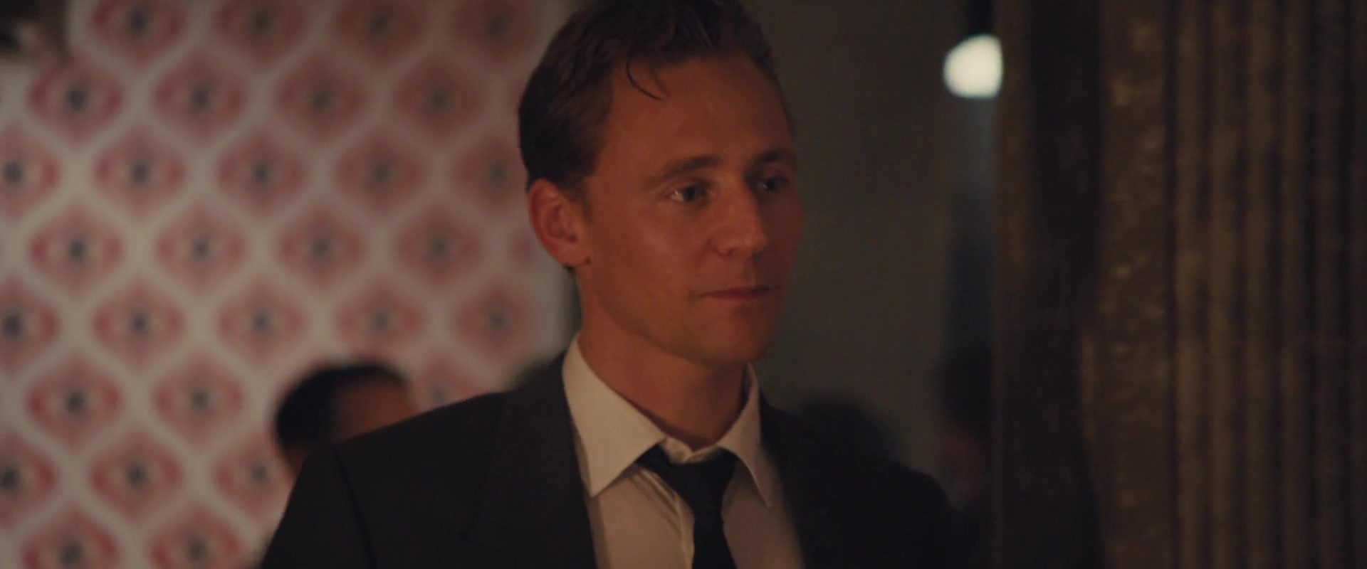 High-Rise-0225.jpg High-Rise-0225.jpg