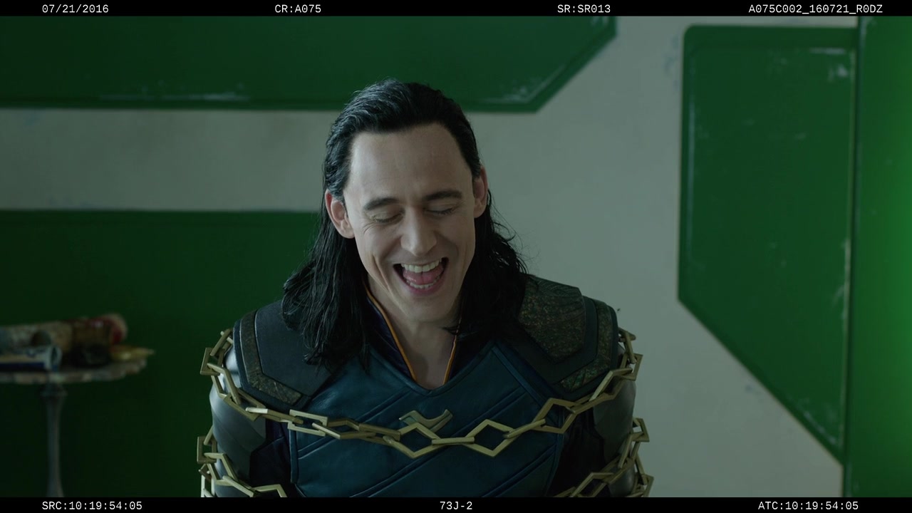 Thor-Ragnarok-Extras-Gag-Reel-079.jpg
