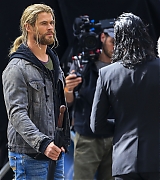 Thor-Ragnarok-On-Set-Australia-062.jpg