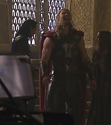 Thor-The-Dark-World-Extras-A-Brothers-Journey-091.jpg