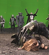 Thor-The-Dark-World-Extras-A-Brothers-Journey-257.jpg