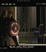 Thor-The-Dark-World-Extras-Captain-America-Outfit-045.jpg