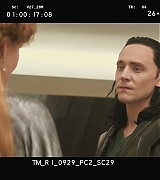 Thor-The-Dark-World-Extras-Deleted-Scenes-Frigga-and-Loki-001.jpg