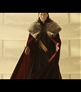 Thor-The-Dark-World-Extras-Loki-as-King-002.jpg