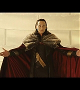 Thor-The-Dark-World-Extras-Loki-as-King-007.jpg