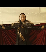 Thor-The-Dark-World-Extras-Loki-as-King-009.jpg
