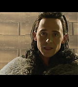 Thor-The-Dark-World-Extras-Loki-as-King-043.jpg