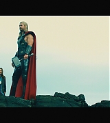 Thor-The-Dark-World-Extras-Gag-Reel-027.jpg