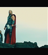 Thor-The-Dark-World-Extras-Gag-Reel-028.jpg