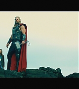 Thor-The-Dark-World-Extras-Gag-Reel-029.jpg