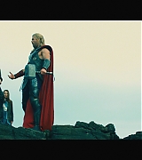 Thor-The-Dark-World-Extras-Gag-Reel-036.jpg