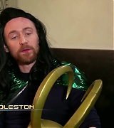 2017-11-02-The-Late-Late-Show-With-James-Corden-Screen-Captures-010.jpg