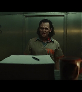 Loki-1x01-0200.jpg