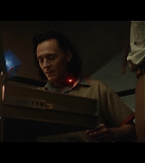 Loki-1x01-1215.jpg