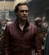The-Hollow-Crown-Henry-VI-Part-One-0124.jpg