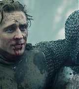 The-Hollow-Crown-Henry-VI-Part-One-1834.jpg