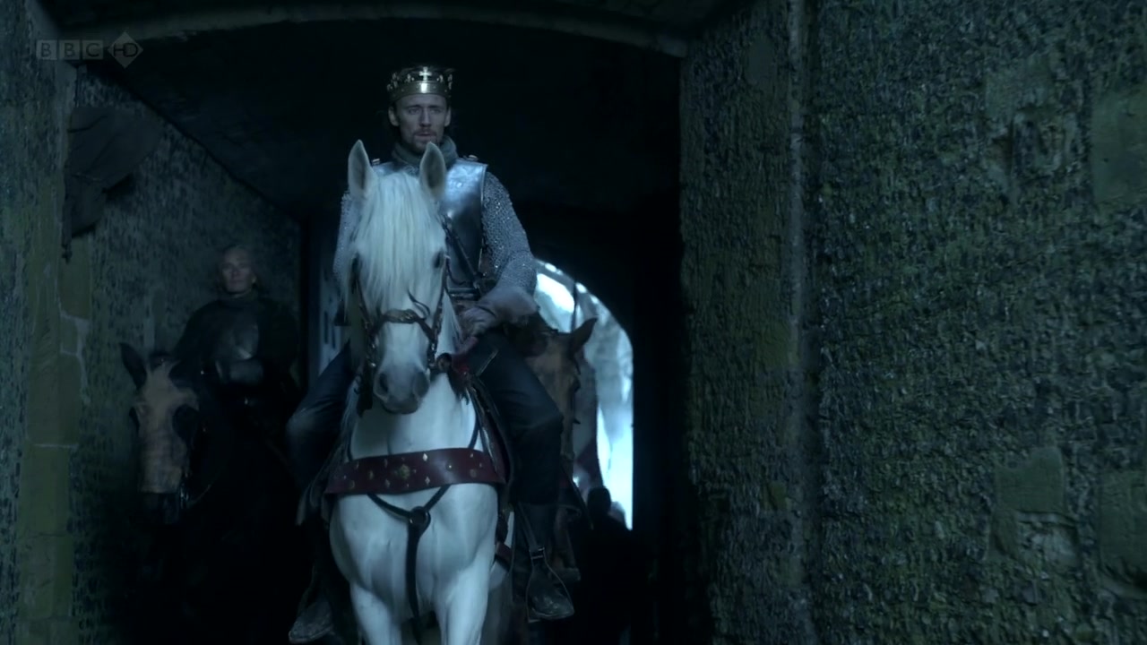 The-Hollow-Crown-Henry-V-0565.jpg The-Hollow-Crown-Henry-V-0565.jpg