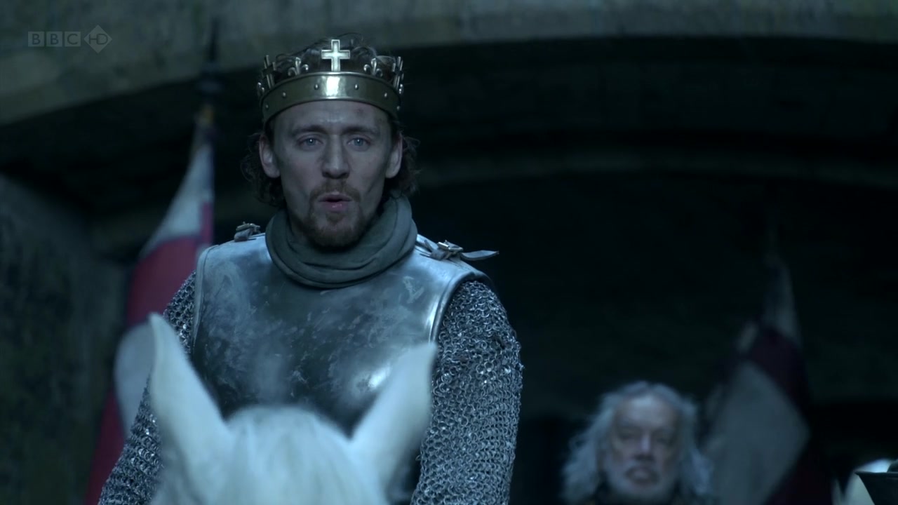 The-Hollow-Crown-Henry-V-0652.jpg The-Hollow-Crown-Henry-V-0652.jpg
