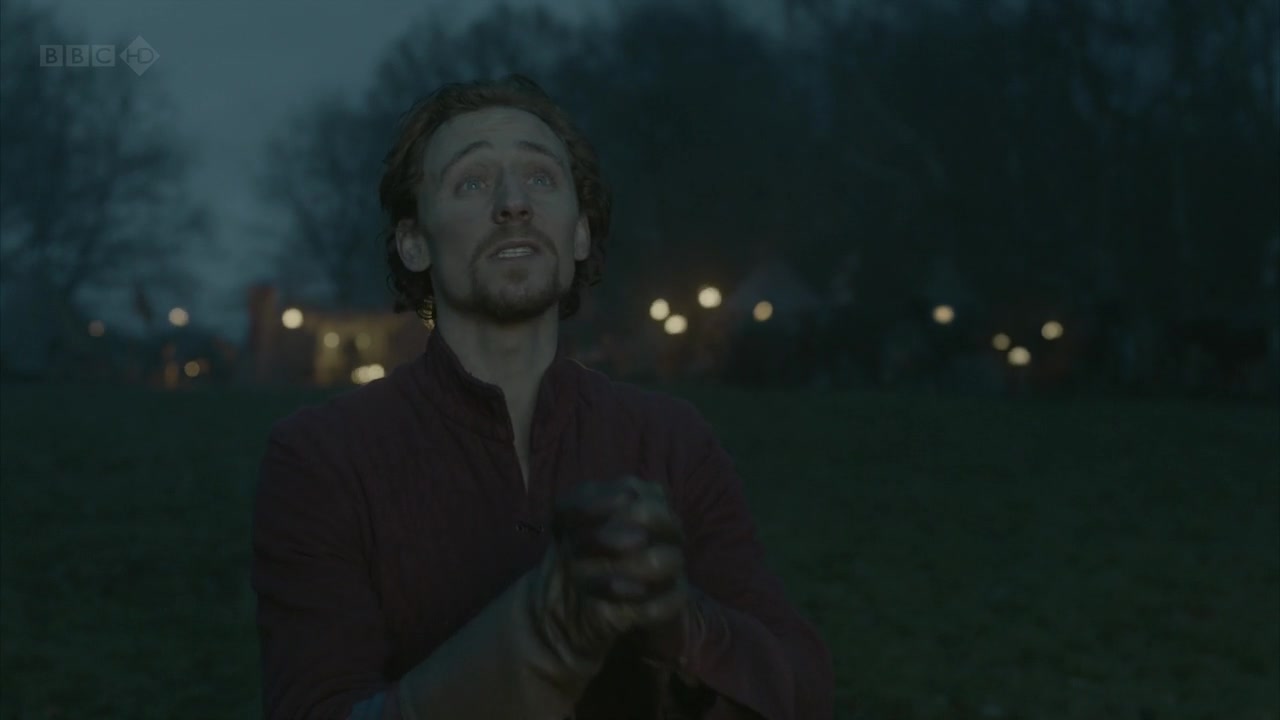 The-Hollow-Crown-Henry-V-1221.jpg The-Hollow-Crown-Henry-V-1221.jpg