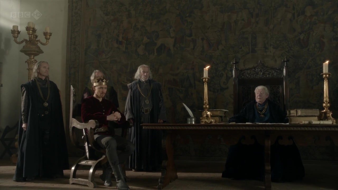 The-Hollow-Crown-Henry-V-2117.jpg The-Hollow-Crown-Henry-V-2117.jpg