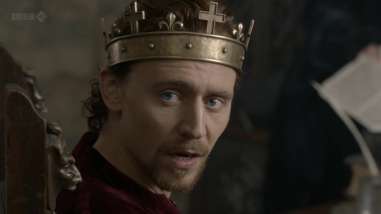 The-Hollow-Crown-Henry-V-2229.jpg The-Hollow-Crown-Henry-V-2229.jpg