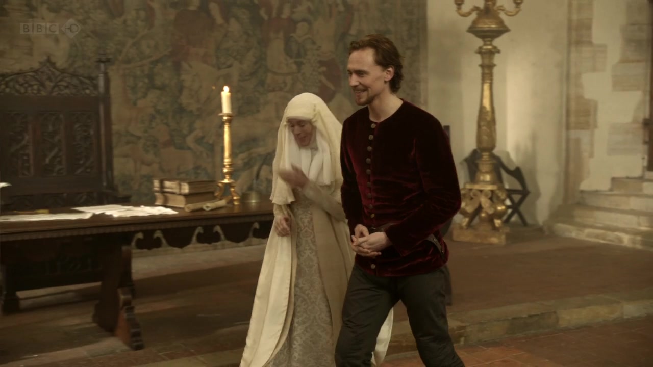 The-Hollow-Crown-Henry-V-2422.jpg The-Hollow-Crown-Henry-V-2422.jpg