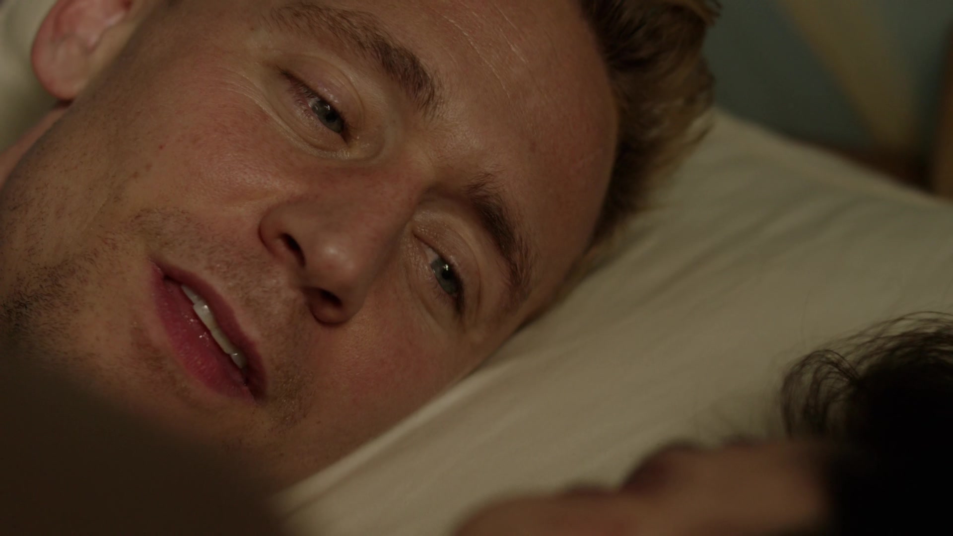 The-Night-Manager-1x01-0928.jpg The-Night-Manager-1x01-0928.jpg