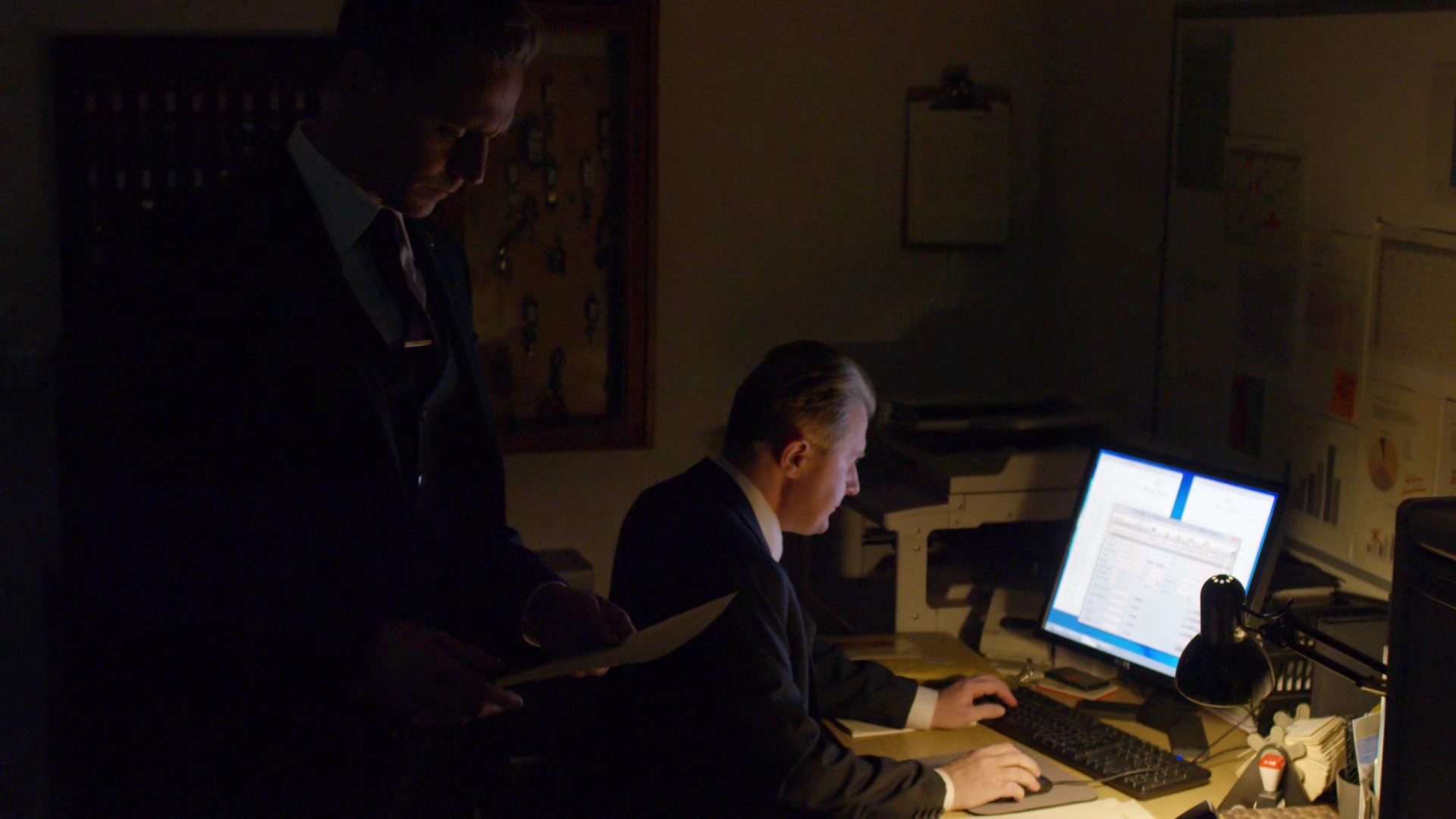 The-Night-Manager-1x01-1345.jpg The-Night-Manager-1x01-1345.jpg